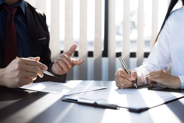 Comprehensive vs. Broad Form Insurance